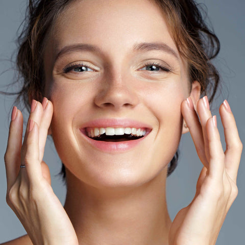 Peptides vs. Retinol: Which Is Better for Aging Skin?