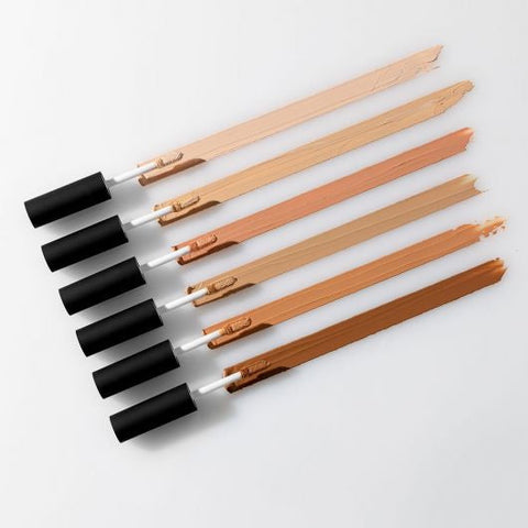 What’s the Best Natural-Looking Makeup That Cares for Your Skin?